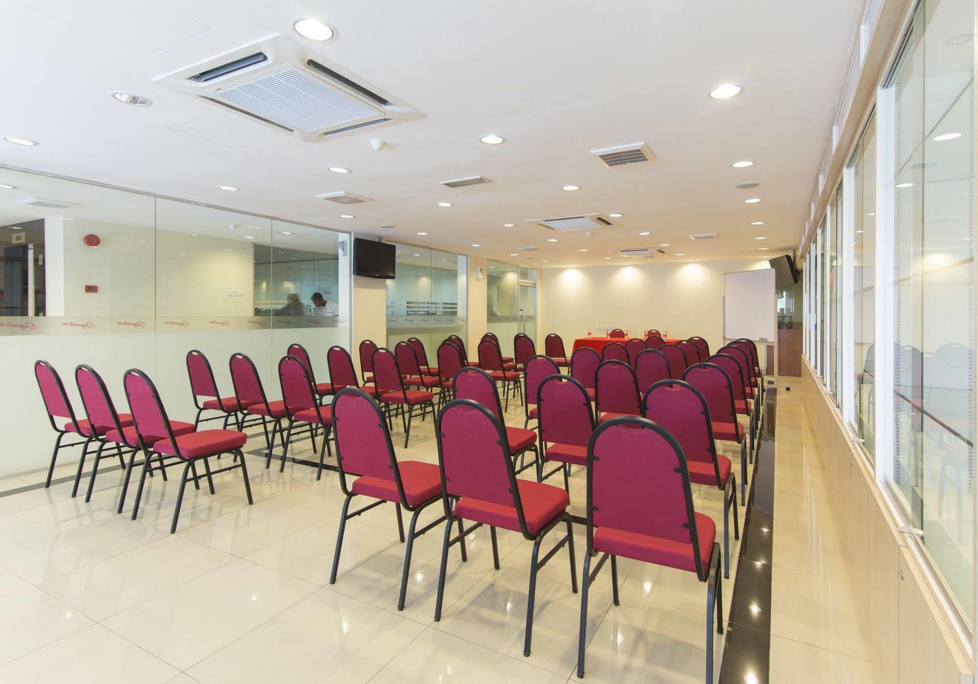 Hotel Signature Kl Sentral Kuala Lumpur